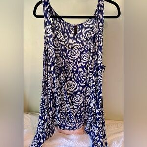 SZ 1X Navy & White Shark bite tank